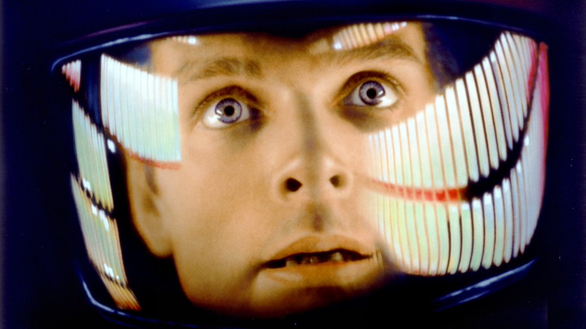 openculture's tweet image. Watch the Opening of Kubrick’s 2001: A Space Odyssey with the Original, Unused Score goo.gl/2cLuXt