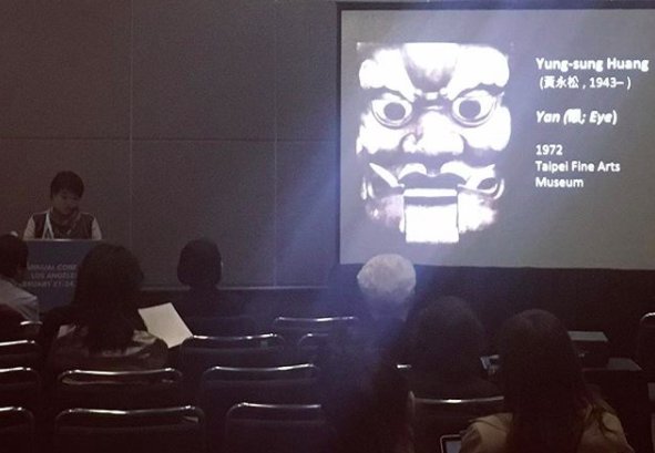 GCArtHistory's tweet photo. . @GC_CUNY alumna Jeehey Kim giving her paper “Cold War and Photography in the 1970’s East Asia” at the session “Art and the Cold War in East Asia: The Long Seventies” @collegeart #caala #caa2018 #gradcenteratcaa https://t.co/BAFDtukt0r