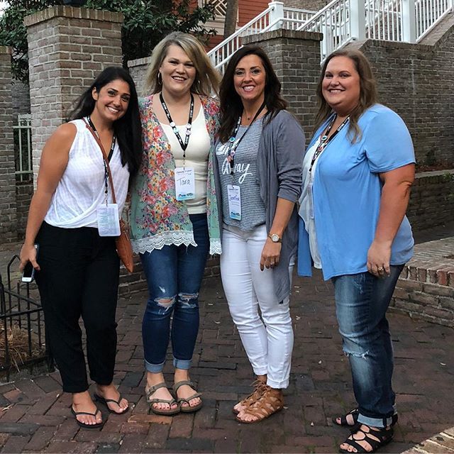 tdickson05's tweet photo. #sync2018 #syncwithfriends #syncrocks https://t.co/jeJFQxICB9 https://t.co/m22q9CbSD9