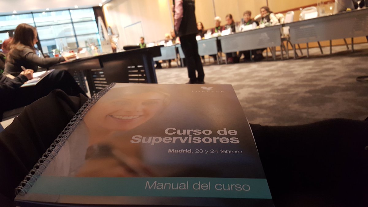 FLPSpain's tweet photo. El entrenamiento de Supervisores hoy en Madrid. Talento de futuos Gerentes https://t.co/XpSWugZeB6