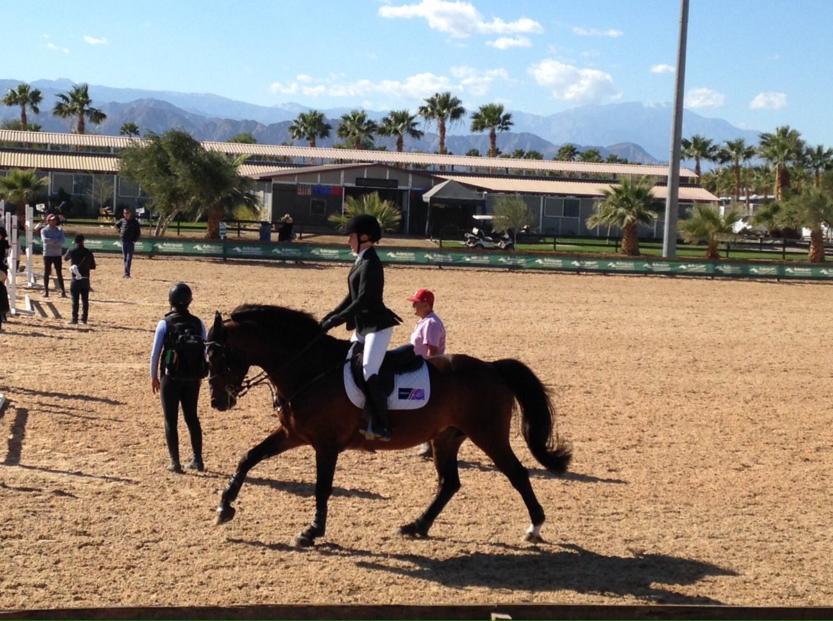 GloriousAllianc's tweet photo. The big man V in the practice arena... https://t.co/mL2U4ugh0s