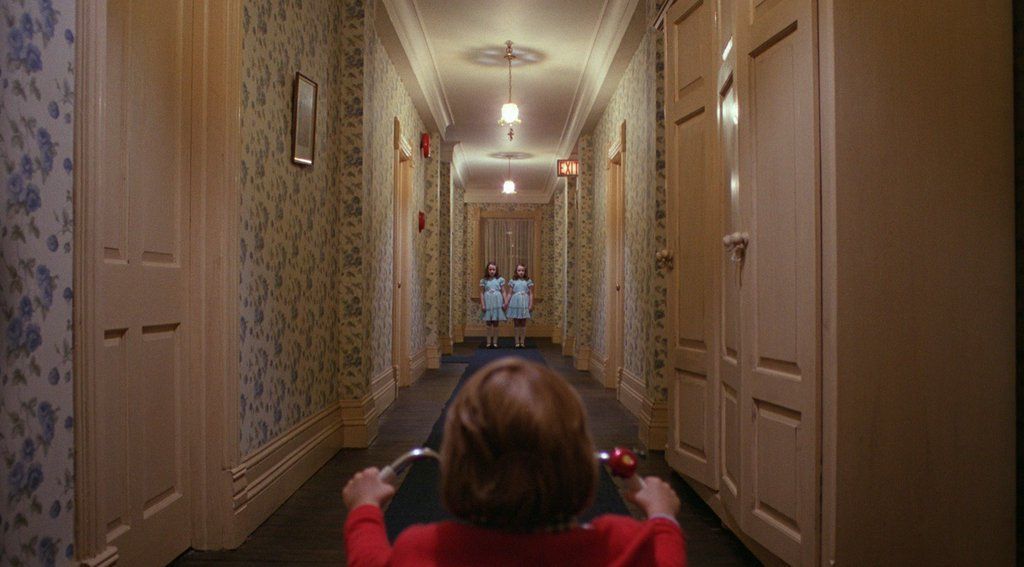 OnePerfectShot's tweet photo. THE SHINING (1980) 

DP: John Alcott 
Dir: Stanley Kubrick
More Shots: https://t.co/becRVwmdSH https://t.co/9zvM2SuBA5