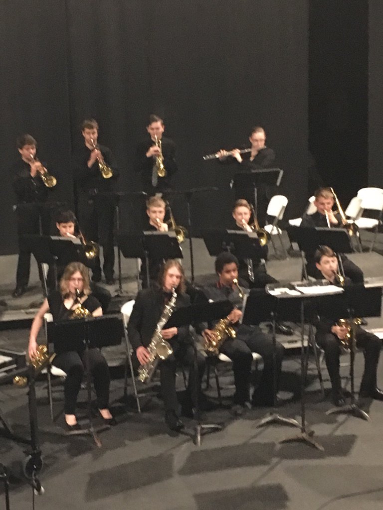 packersowner68's tweet photo. @LibertyHS_Kibby @LibertyBandIowa 
First contest for Liberty’s jazz Band at the Coe College Jazz Summit.  They sound better every time I hear them play. https://t.co/GCr1Fc18X8