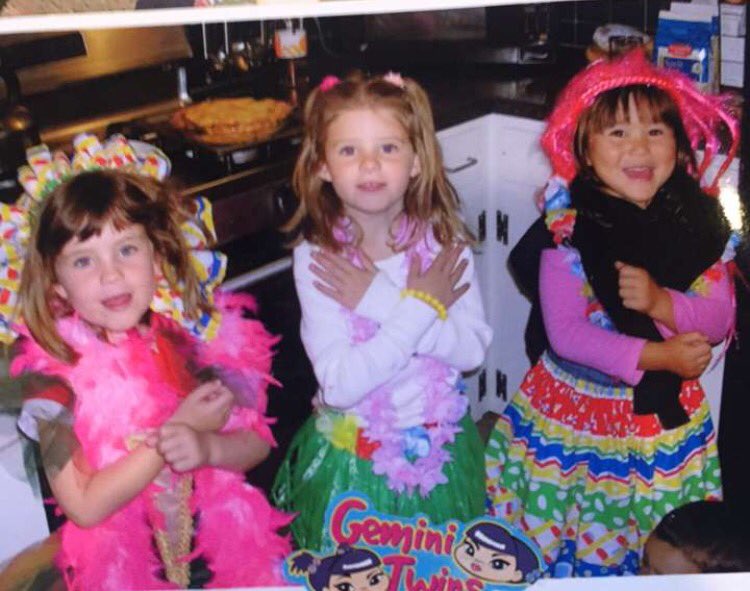 milyabo11's tweet photo. Happy Bday Mel!!! Thanks for having the best dance moves and being the life of the party, 18 is gonna be AMAZINGGG https://t.co/C9Rl0zbdSe