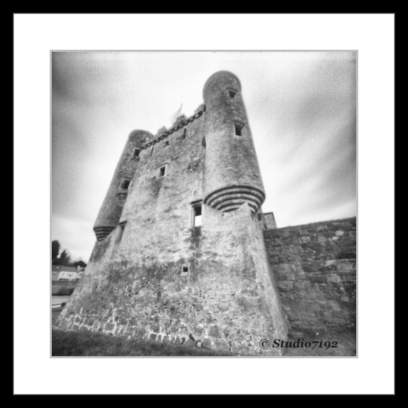 studio7192's tweet photo. PINHOLE PHOTOGRAPHY - Enniskillen Castle Watergate - Enniskillen Collection No.462, #enniskillen #castle #watergate #documentation #pinhole #historical #fermanagh #memorial #tower #ireland #noon66 #dub66 #monument #studio7192 #historic #ilford #fp4 - © https://t.co/UUjPGSLoye https://t.co/FZFjExolKy