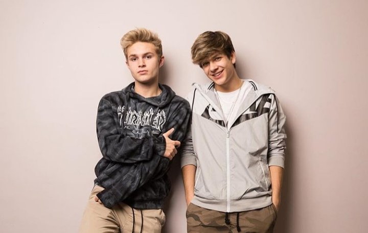 You need to be here 🖕🏼