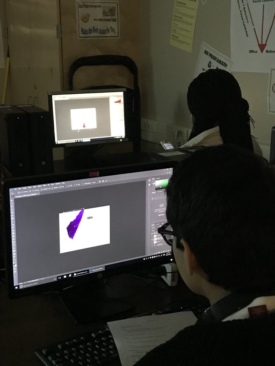 SB_Counselor's tweet image. Working their photoshop skills! #techapps