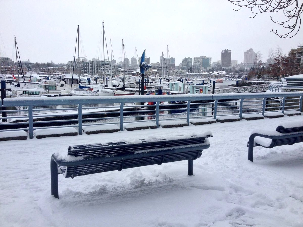 Feeling cold in #Snowcouver? Stay warm, look stylish, and support local #BC charities with our new beanie collection @ kitpatron.ca! #GreaterThanOne #SnowDay #YVR <a href="/CanuckPlace/">Canuck Place Children's Hospice</a> @RMHBC