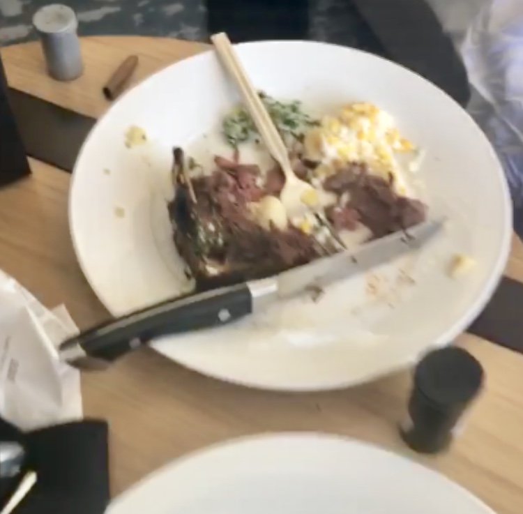 shellings_bare's tweet image. Thank You @MastrosOfficial . Thank U #RuthChrisSteakhouse....u two r the same to me , invite @prodigenoir next time