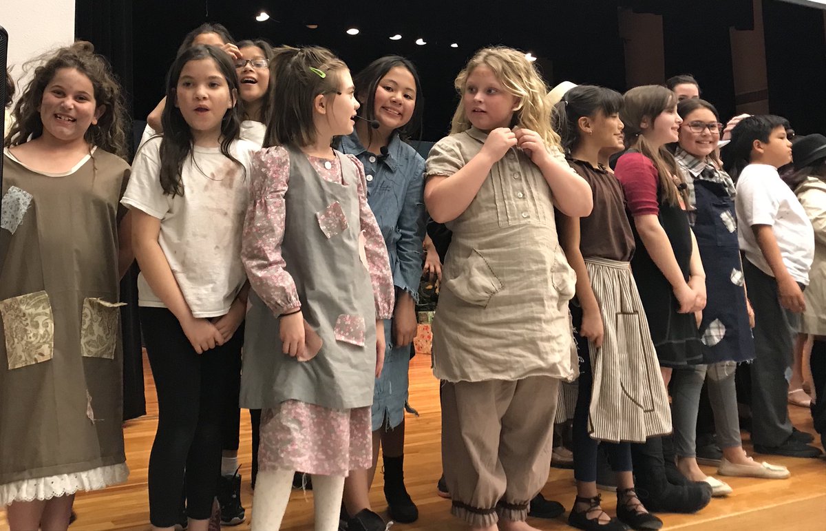 principalJH's tweet photo. AMAZING play-Annie Jr. at Garden Lakes! Students were STUPENDOUS! Kudos to Natalie Shuler music teacher/director! FABULOUS! https://t.co/WRyCMPX4Zo