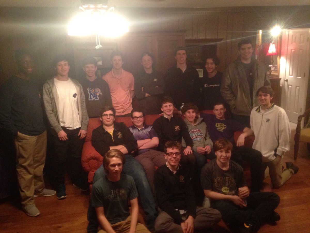 CBHS_WaterPolo's tweet photo. Pre-game dinner tonight was a blast!! We play SBA at 1:00 &amp; Collierville at 5:00!! #GoBrothers https://t.co/9OuEn1PPY5