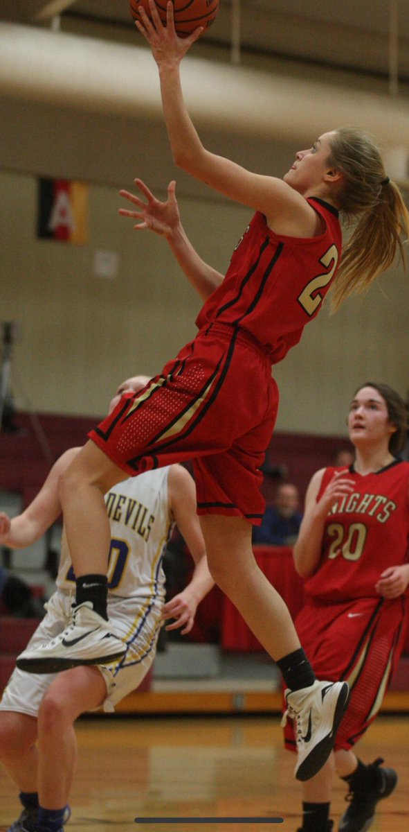 LLCC_LoggersWBB's tweet photo. Proud to have @Wallen1Hannah continuing her academic and basketball career at Lincoln Land next year! @LLCC_LoggersWBB #GOLOGGERS https://t.co/j4uRyH8SBU