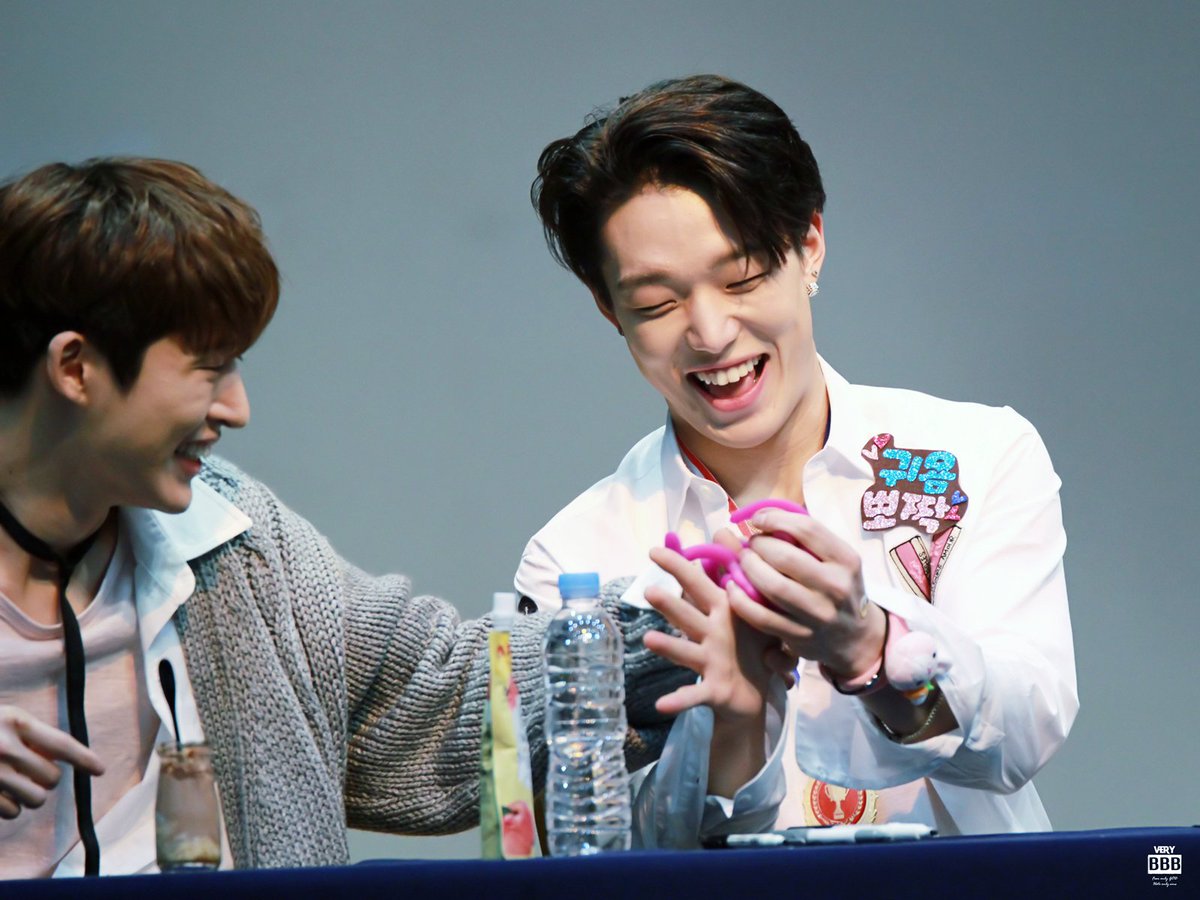 doublebslay's tweet photo. https://t.co/kxicDxmxab
