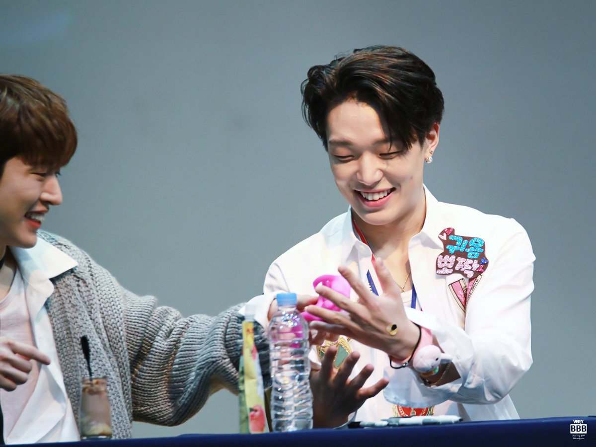 doublebslay's tweet photo. https://t.co/kxicDxmxab