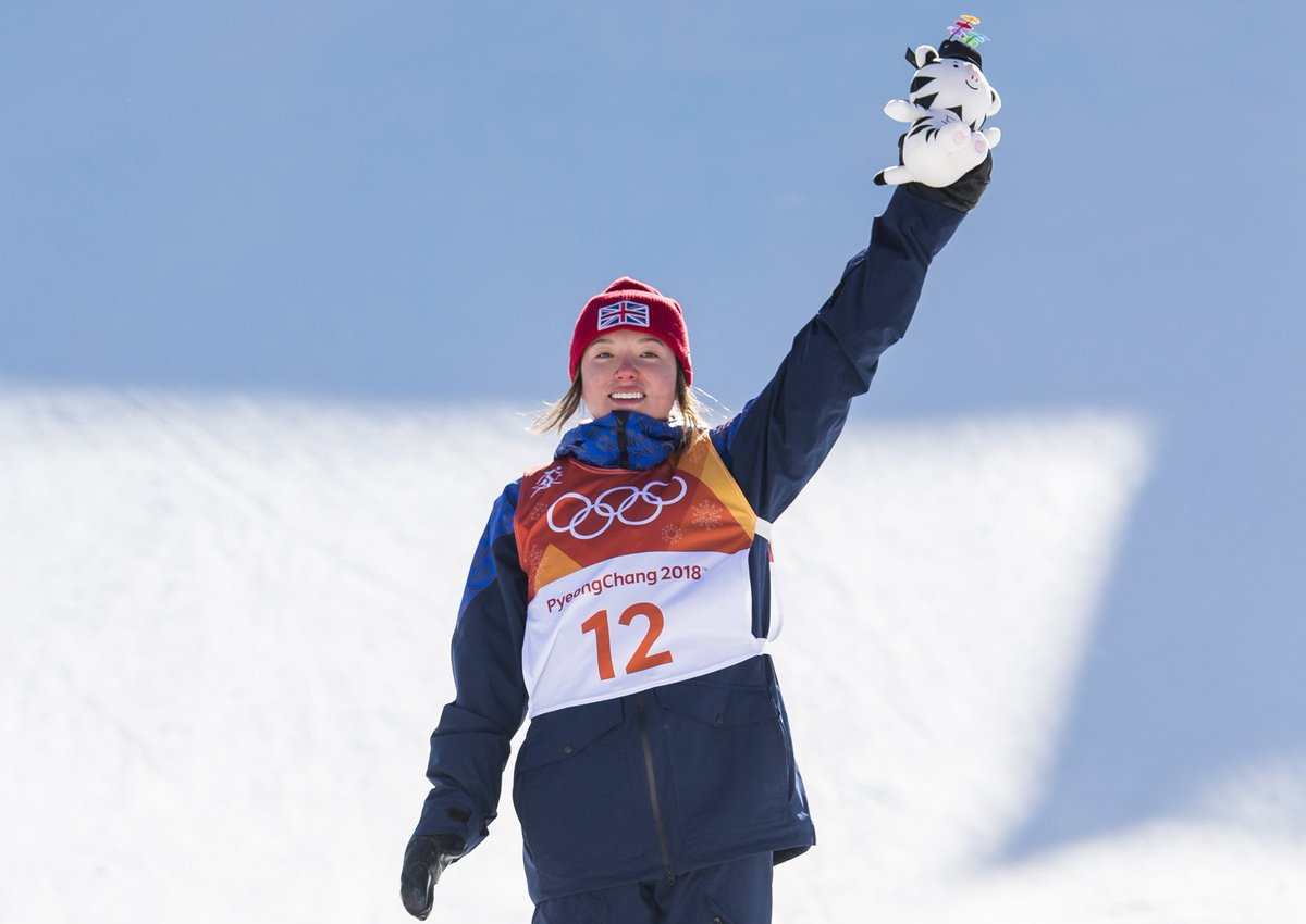TeamGB's tweet photo. History makers!

Chamonix 1924: 🥇🥈🥉🥉
Sochi 2014: 🥇🥈🥉🥉
PyeongChang 2018: 🥇🥉🥉🥉🥉

This Team GB Class of 2018 have won our best ever Winter Olympic medal haul.

#WeAreTheGreat https://t.co/2nNpGQx18x