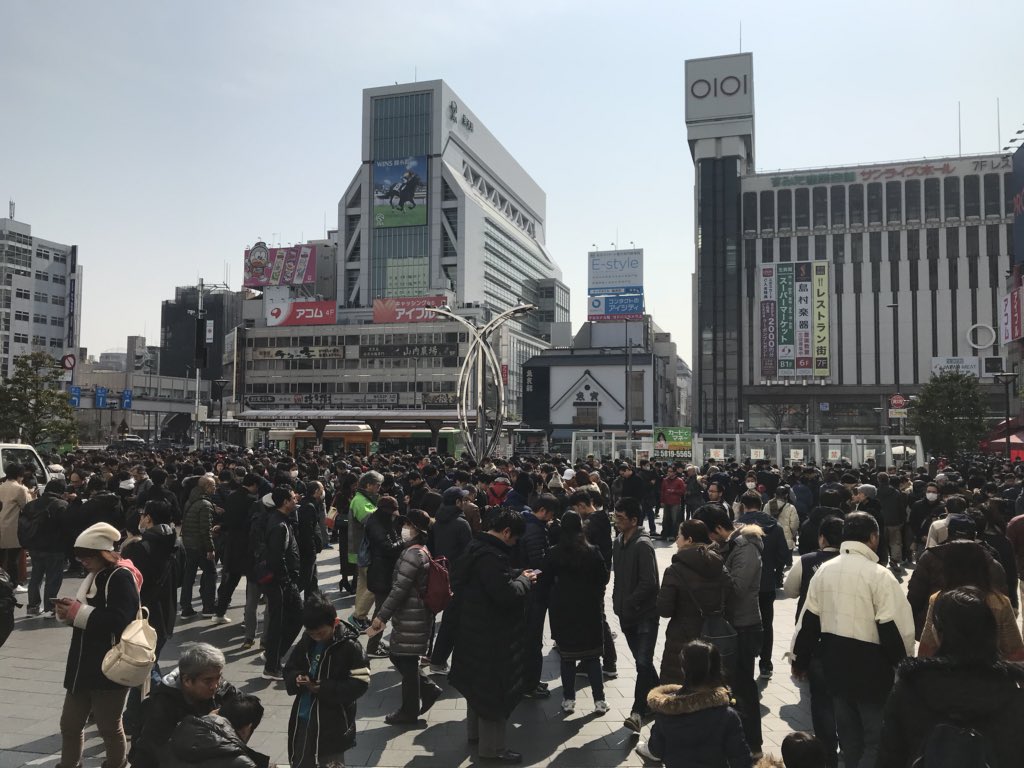 ポケモンgo速報 錦糸町駅前がコミュニティデイによりカオスな状況に 全盛期を思い出す光景 ポケモンgo攻略まとめ速報