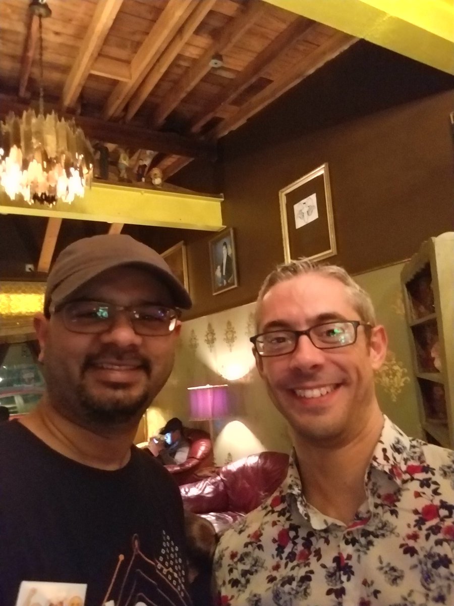 CGuntur's tweet photo. Moi hanging out with awesome peeps. #devnexus #DevNexus2018 #usualsuspects https://t.co/h7wpF41un0