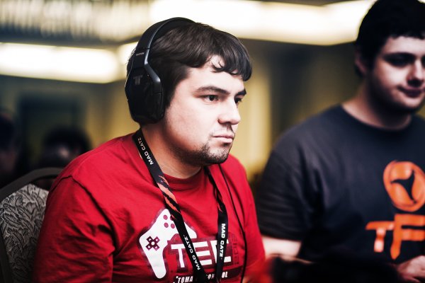 GAMES_FGCLLC's tweet photo. Coming to #WinterBrawlXII all the way from Chile, @KaneBlueriverCL will be in Philly for #KOFXIV! KBR has traveled the world many times over and played many games like #UMVC3, but his skill in #KOF is world-class! Tune at 4:30 on February 24th when it all goes down at #WBXII https://t.co/genFQtDDTs