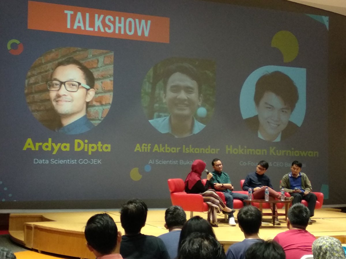 KerjaSeru's tweet photo. Para pembicara sudah hadir! Pembicara kita hari ini mewakili teman-teman data scientist dari @gojekindonesia, @bukalapak, dan https://t.co/gL0Xgylpjq! https://t.co/myfSZsx1ZU