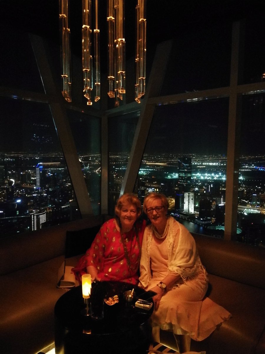 philxxx2010's tweet photo. Early birthday celebrations on the 68th floor of the Marriat Marquis, Dubai with Adrian, Amy and Maureen #fabulous #gooddining #goodcompany #perfect xxx ๐ https://t.co/yVCW8CqwZJ