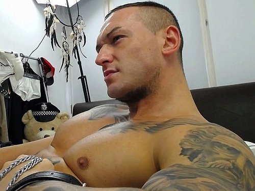 #GayPorn Bret Ballard #gaymuscle Naked #BigMuscle at https://t.co/zDbZsDyOz5! https://t.co/Iw57ScmCy