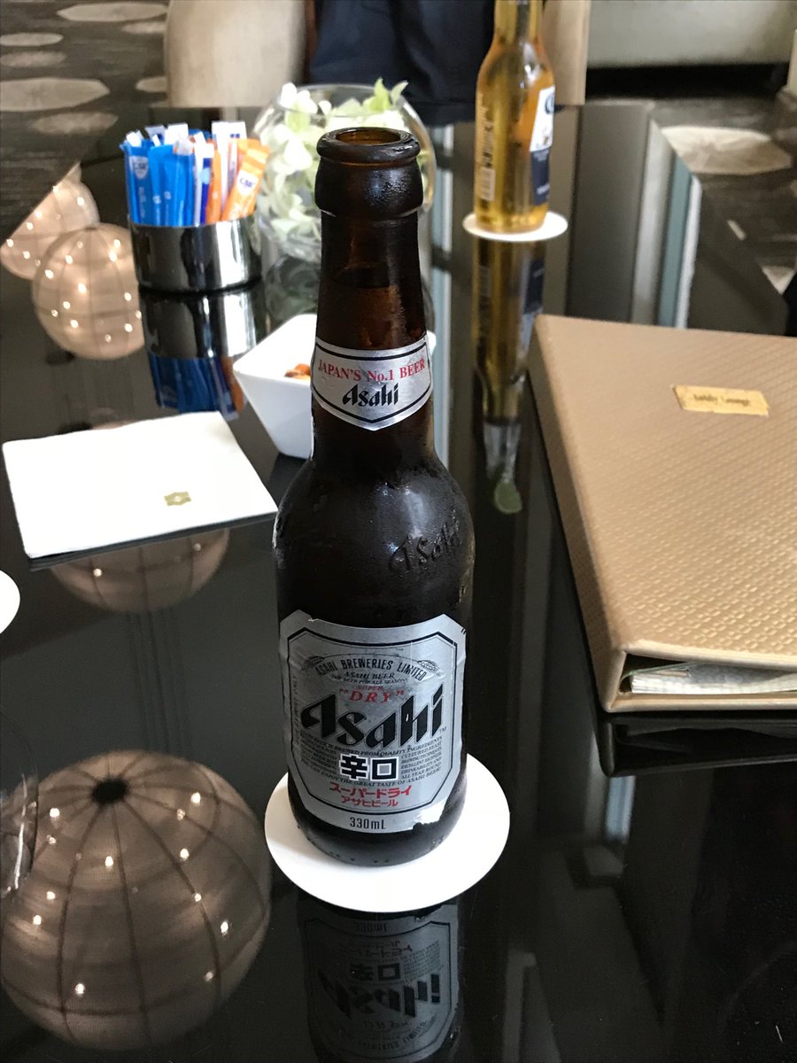 Just waiting for a mate @thetrotter13 <a href="/elroyjohnson82/">Elroy johnson</a>