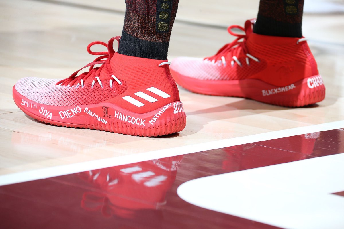 donovan mitchell shoes black and pink