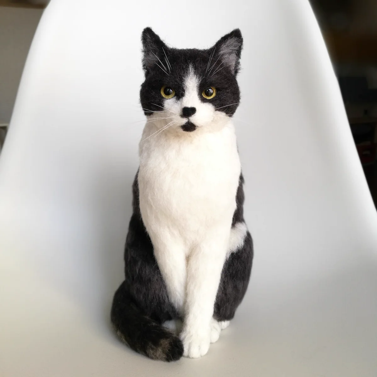 なぜこんなところに猫が？羊毛フェルト作品のクオリティｗｗ