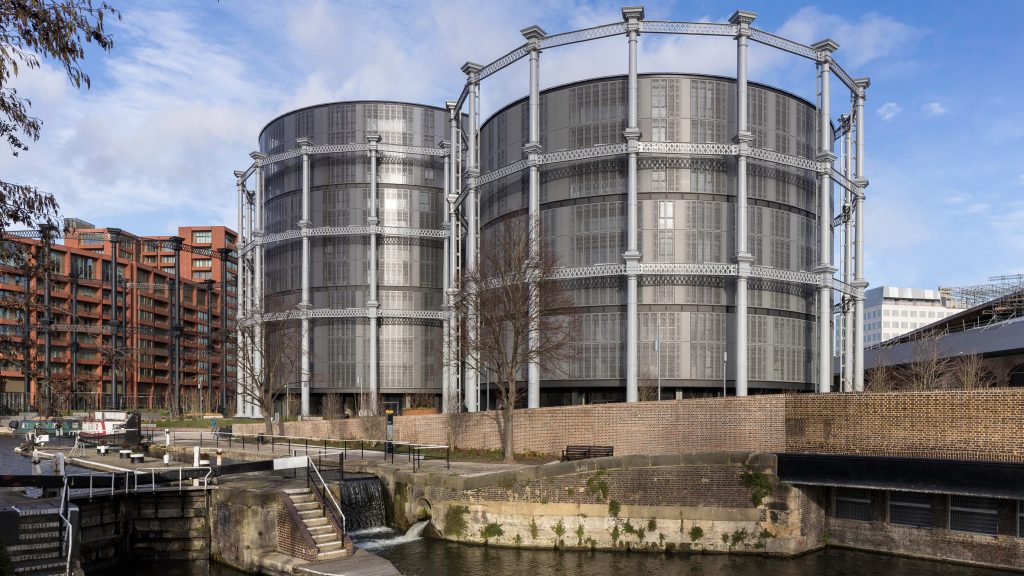 RIBA's tweet photo. Wilkinson Eyre and Jonathan Tuckey convert King's Cross gasholders into luxury flats @WilkinsonEyre via @dezeen https://t.co/UDfRi0rzRe https://t.co/1upiz1kIHw