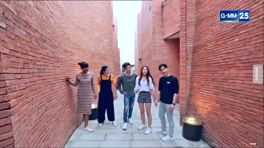 jMez08's tweet image. #TeamGirl 👉 #TeamDancer 💃ฉันรักการได้เห็นการเต้นทั้งหมดของคุณทุกคนน่ารักมาก 😻💕 @FiatAngelo @OAUJUN_KORN @MookWorranit @JenniePanhan @piglet_sugar