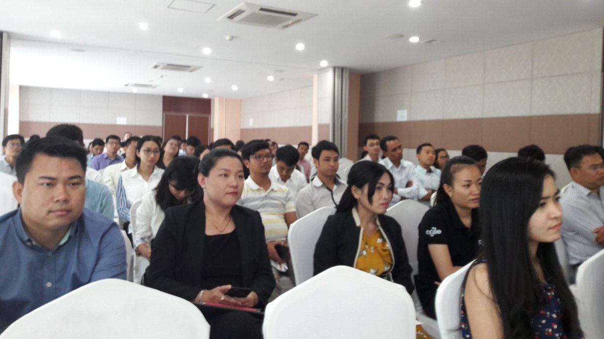 wjlonghurst's tweet photo. Our Small Business Forum #Cambodia seminar kicking off now. Inspiring panel with breakout sessions later. Great turnout. #TVET   #SBFCambodiaSeminar @tradegovukASEAN https://t.co/29fFk5iSwe