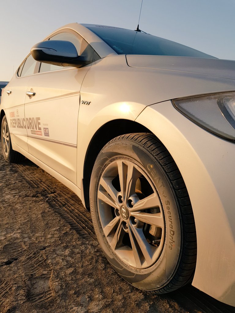 odmag's tweet photo. These @CEATtyres set of #CeatSecuraDrive 16" #Tyres have kept a tight grip on the highway and #saltbeds. #RepublicDrive #LifeinOverdrive #Roadtripin #RannofKutch https://t.co/GYqw7qLzbK