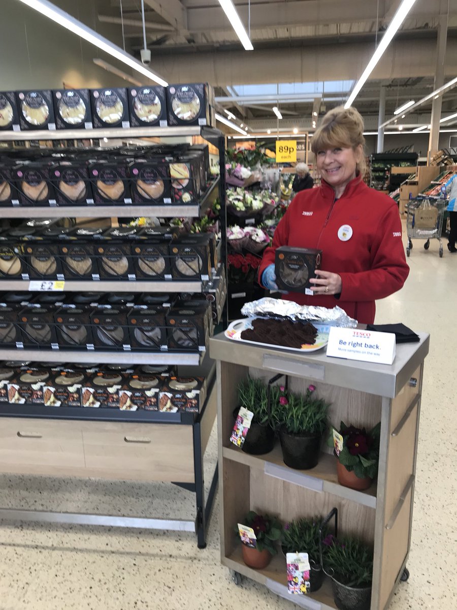 Greeter on our finest cakes <a href="/tombaylis1993/">Tom Baylis</a> <a href="/HincJulita/">Julita Hinc</a> <a href="/Cathygreen261/">cathy green</a>