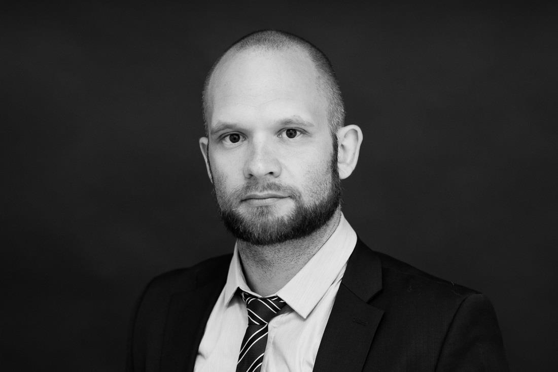 raesondk's tweet image. "Mellemøstlige og muslimske parallelsamfund findes og hvis forskere nægter at forholde sig til det, hvad bidrager de så egentligt med?" Niels Jespersen i RÆSON (ikke-abonnement): raeson.dk/2018/niels-jes… #dkpol