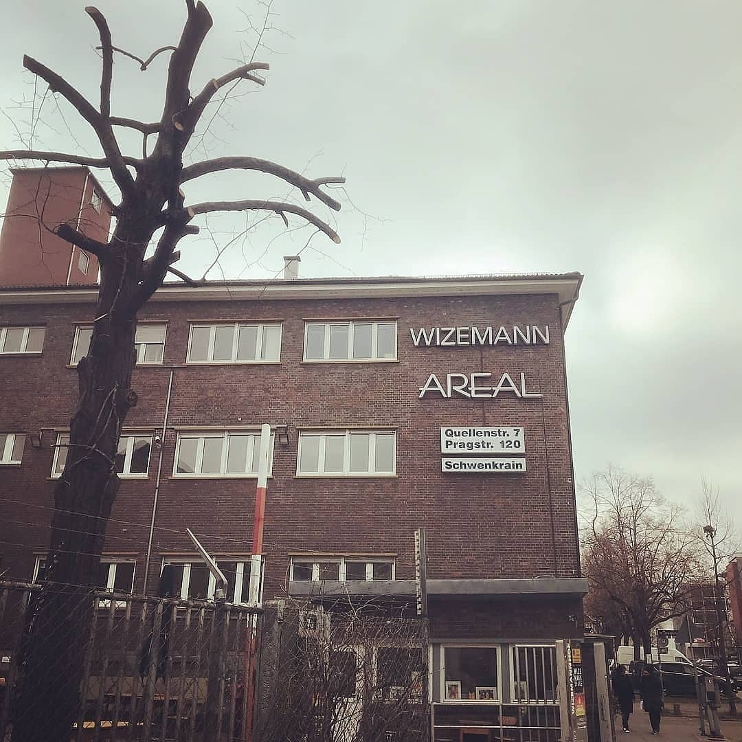 hitocreations's tweet image. Our #designers @jase_34 and @ArsMagna_Design are part of the @Nikkifaktur stand at the Kunst- und Designsmarkt at #imwizemann in #Stuttgart today. So come over and have a look. Thank you!