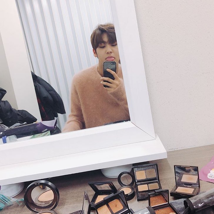 19980428_com's tweet photo. 기염방댕이💕 https://t.co/L3ePhAZqwe