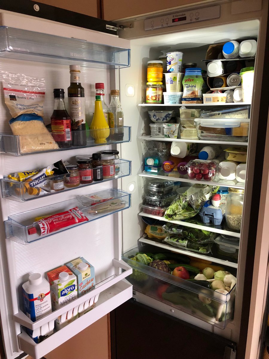 3 Things: 1) LX went overboard with online grocery shopping, 2) I am still queen of Tetris!, 3) anyone cares to come for dinner to Berne, like soonish?