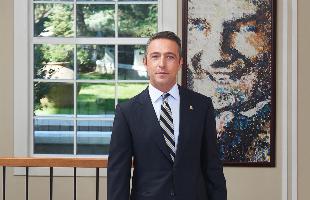 Görüyorsunuz... Mükemmmmeell... Anlatmaya gerek yok görüyorsunuz... Vay şöyle vay böyle, konuşmam... Görüyorsunuz...