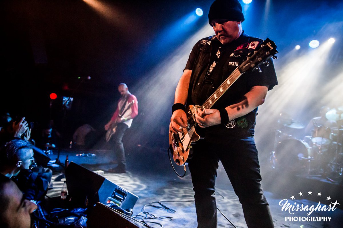 thedwarvesband tweet picture