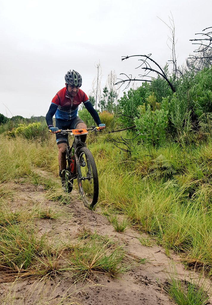 <a href="/dylanreb/">Dylan Rebello</a> charging towarda the finish line after another superb day in the saddle. #knysnabull #getlost