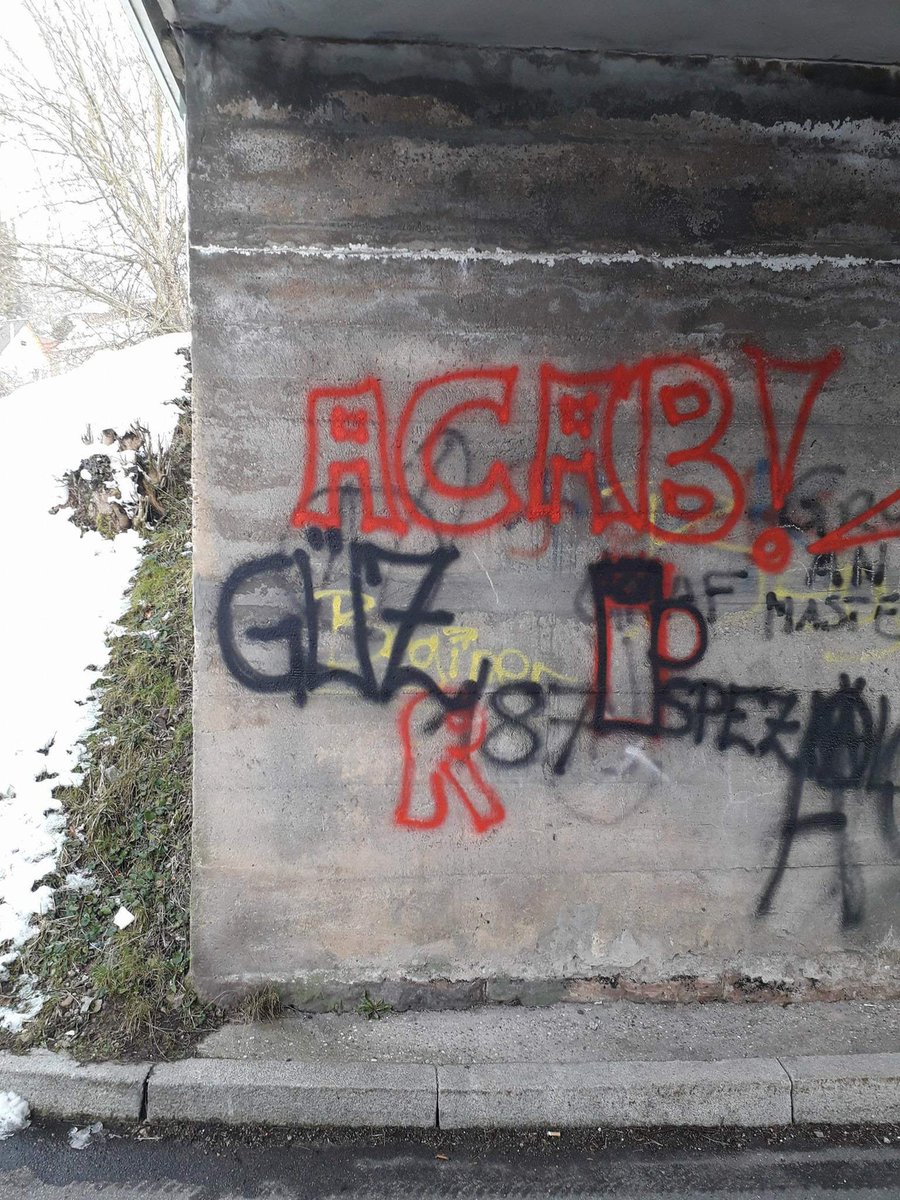 GUEZ420's tweet photo. S S S STREETLIFE 
#Güz #ACAB #Guzgang https://t.co/lMrkdvu1PZ