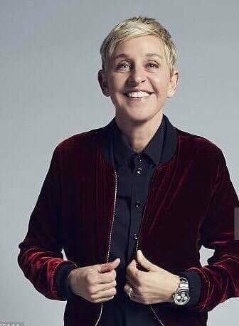 worcsprideteam's tweet photo. #StarsSaturday
Ellen Lee DeGeneres is an American comedian, television host, actress, writer, producer, and activist. In 1997, she came out as a lesbian in an appearance on The Oprah Winfrey Show. In 2008, she married her longtime girlfriend Portia de Rossi. #LGBTHistoryMonth https://t.co/5rrInLaKIL