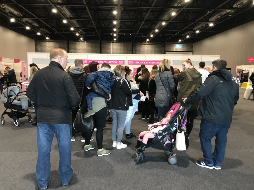 Busy, busy start to the show - now let’s shop, shop, shop 💕