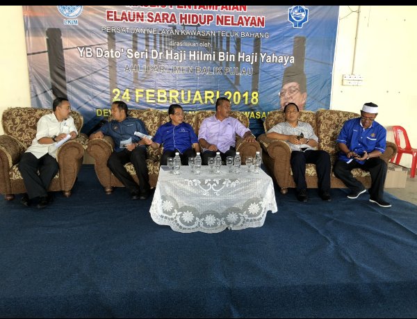 lkimpenang's tweet photo. Majlis Penyampaian ESHN PNK Teluk Bahang dirasmikan oleh YB DS Dr. Hj Hilmi bin Hj Yahaya Pengerusi MP3 Balik Pulau.
#ESHN
#LKIMdihati https://t.co/Bk1AEp1AjP