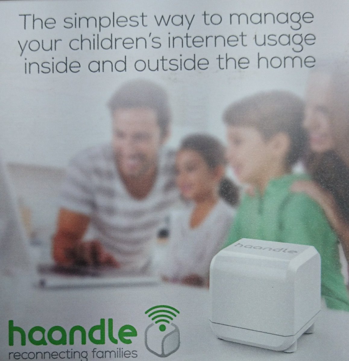 Maplin_MAN's tweet photo. Keep your kids safe from #cyberbullying and #malicious websites using the @haandleonit wifi router. Oh just use it to notify them it's bedtime by cutting access to the internet ;-) available today @manchesterfort https://t.co/Ag1jbNia1S