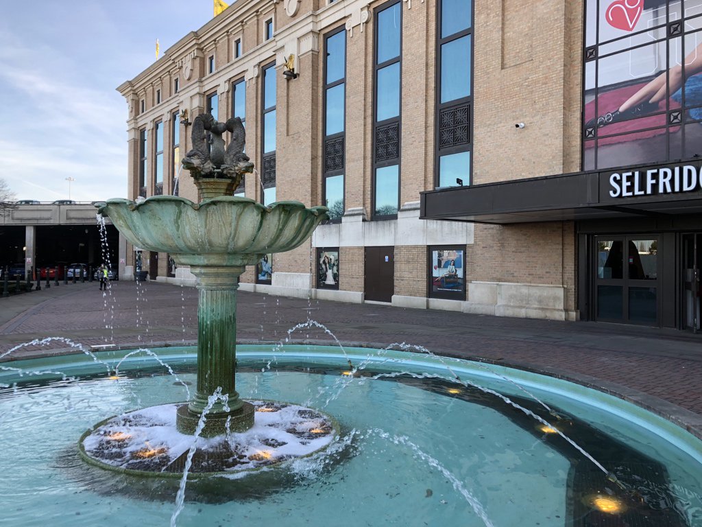 I’ve arrived at the Trafford Centre, the home of tasteless shopping centre design!Time to play my favourite game — Hunt the Bike Parking