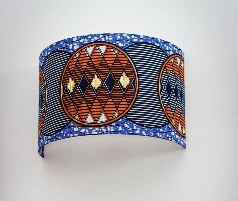 Anka_africa's tweet image. #DimancheDéco 🏠 : lampe et #wax font bon ménage avec les #décos de @mycosye 👉🏾 my-cosy-eden.afrikrea.com