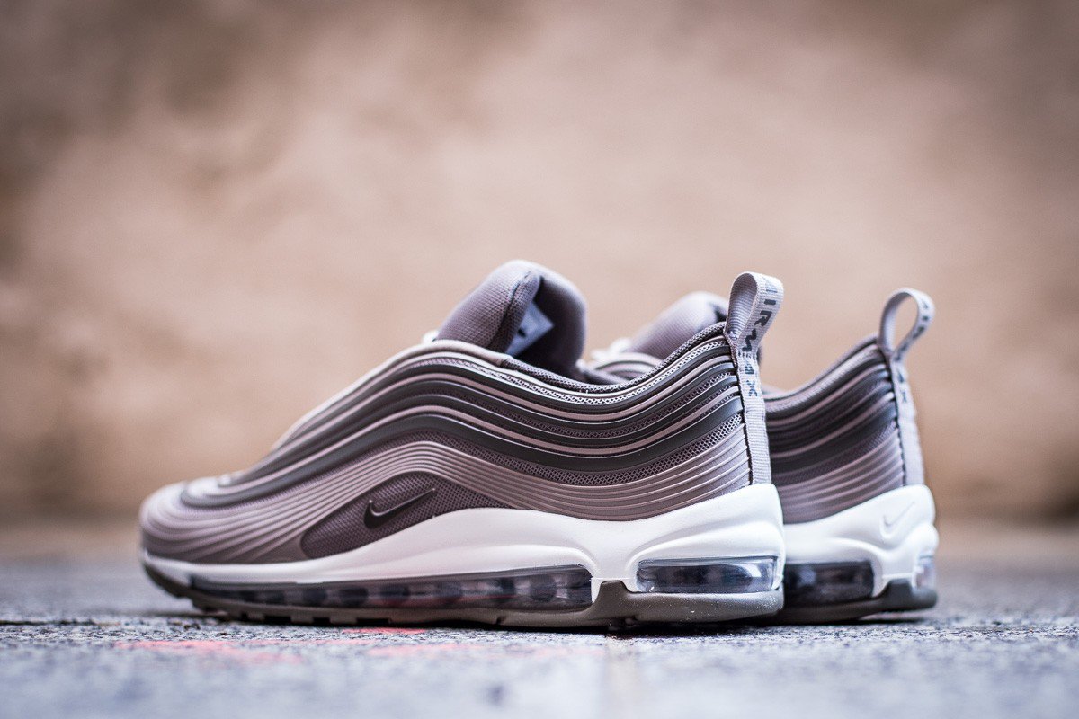 97 Addict @NIKE AIR MAX 97 ULTRA 