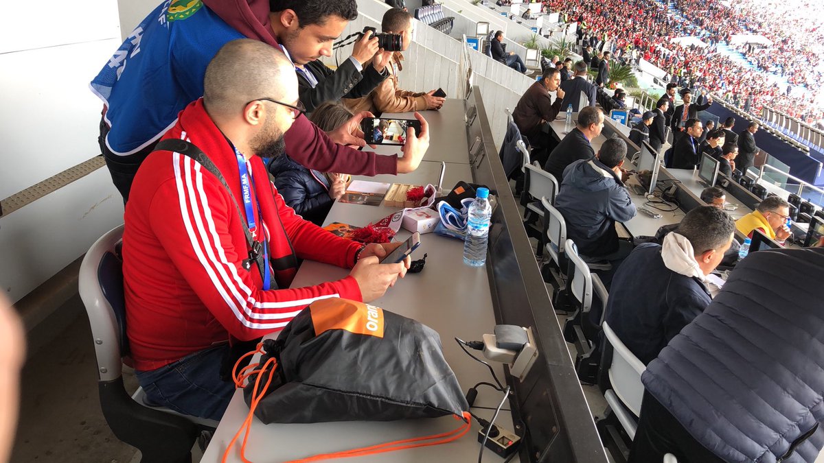 TaiebouneS's tweet image. Happy to see you again, toi et la petite Maria #Supercoupe @issambenj