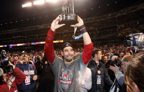 Happy birthday Mike Lowell!!! 